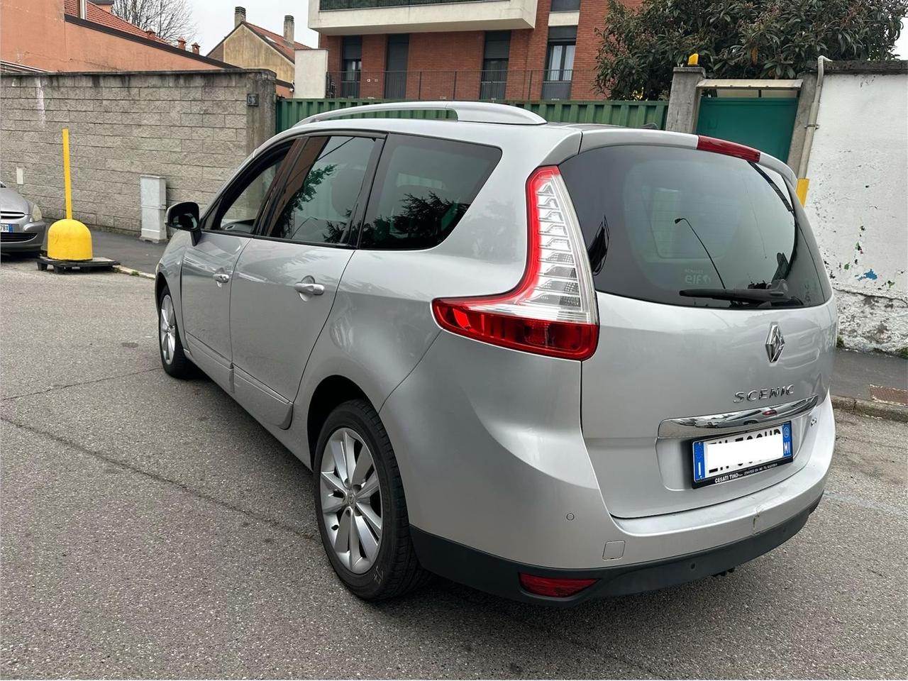 Renault Scenic Scénic 1.6 dCi 130CV Start&Stop Bose - 7 posti