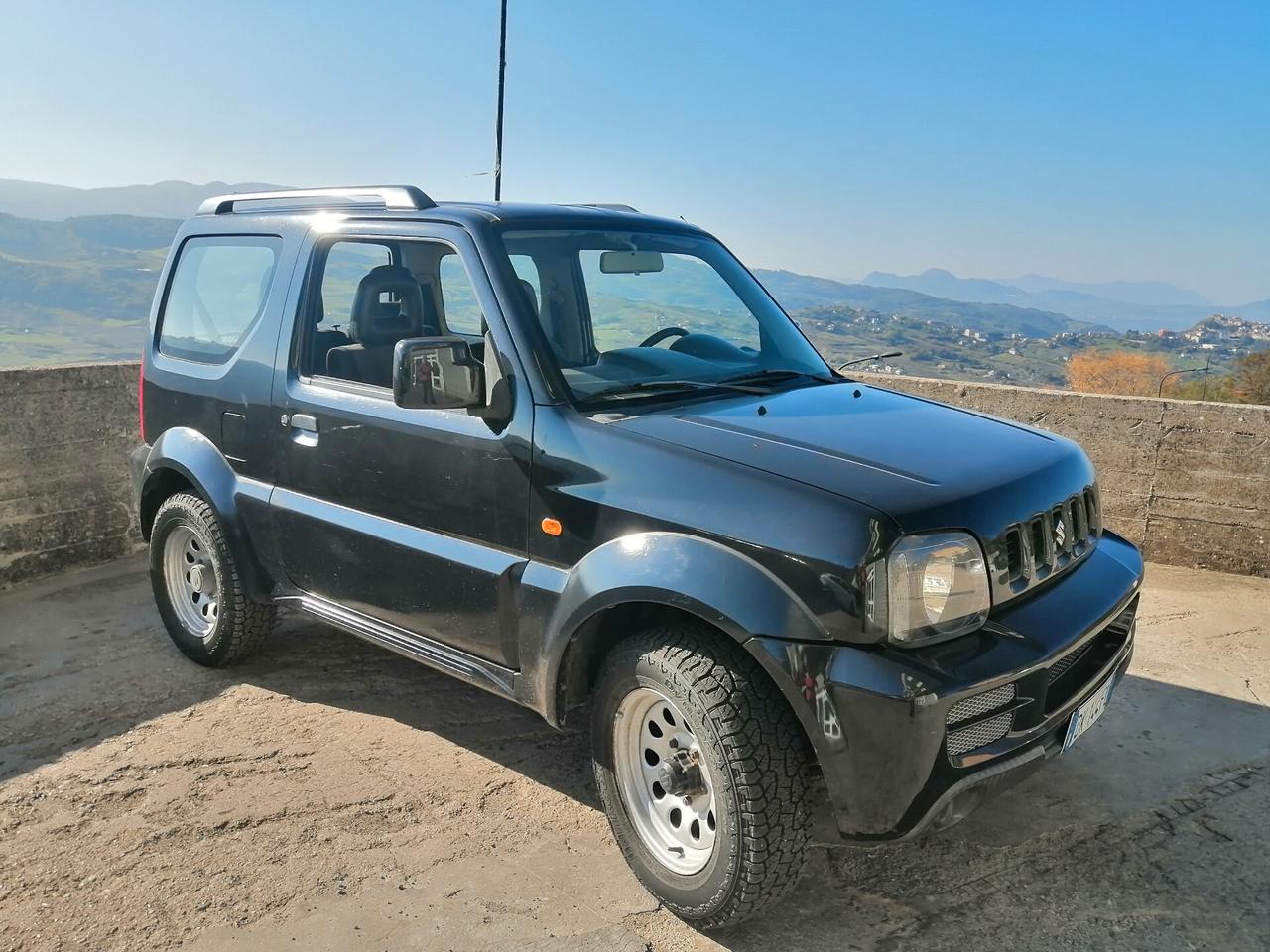 Suzuki Jimny 1.3i 16V cat 4WD JLX