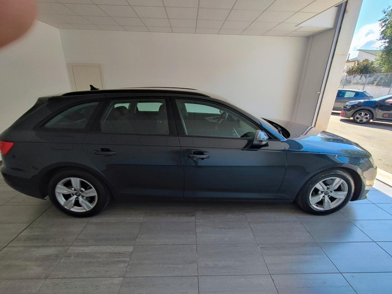 Audi A4 Avant 2.0 TDI 150 CV ultra S tronic Business Sport