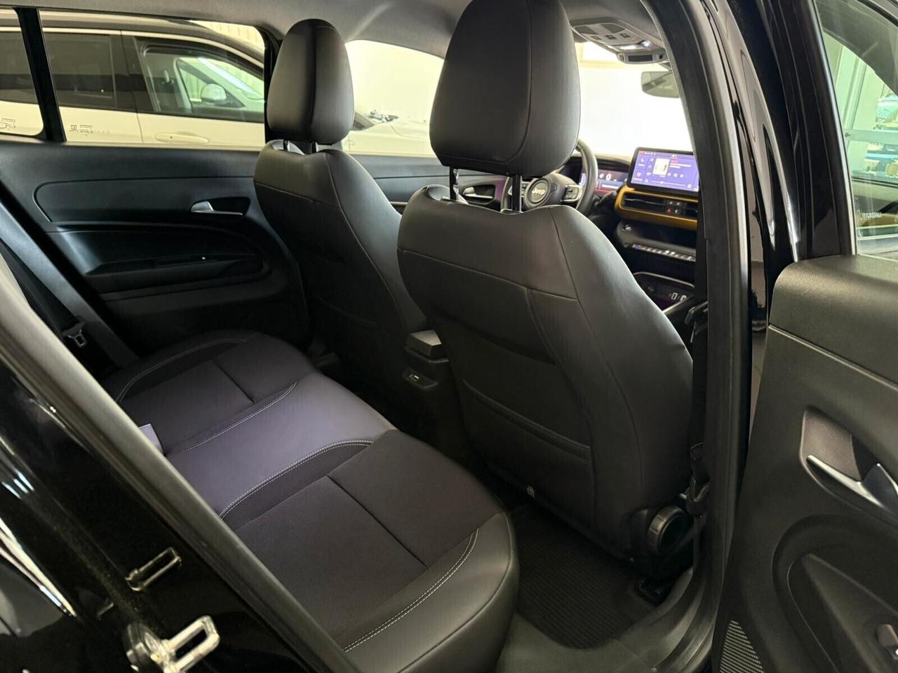 Jeep Avenger 1.2 Turbo 100 CV Summit