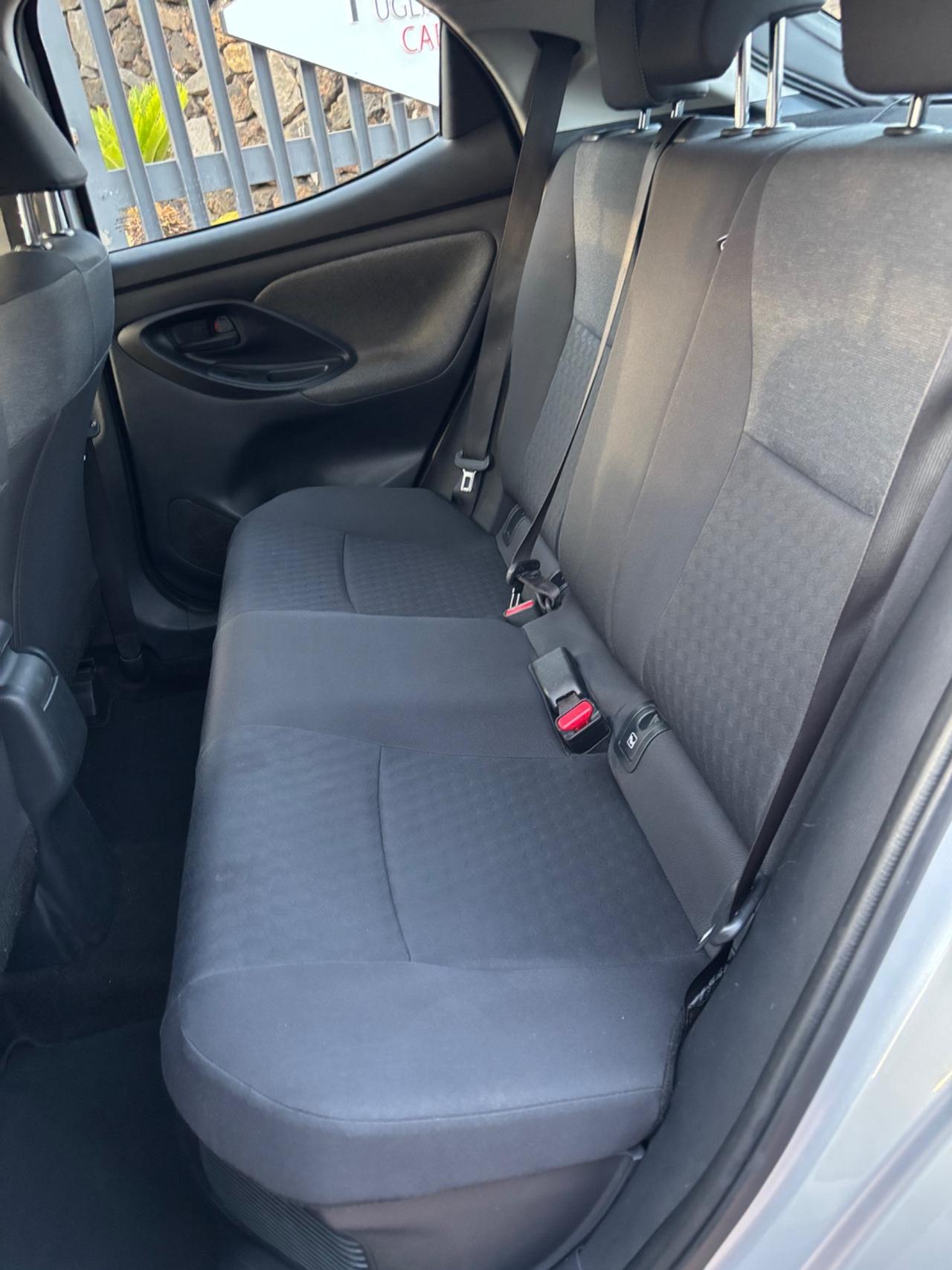 Toyota Yaris 1.5 Hybrid 5 porte Lounge 04/2021