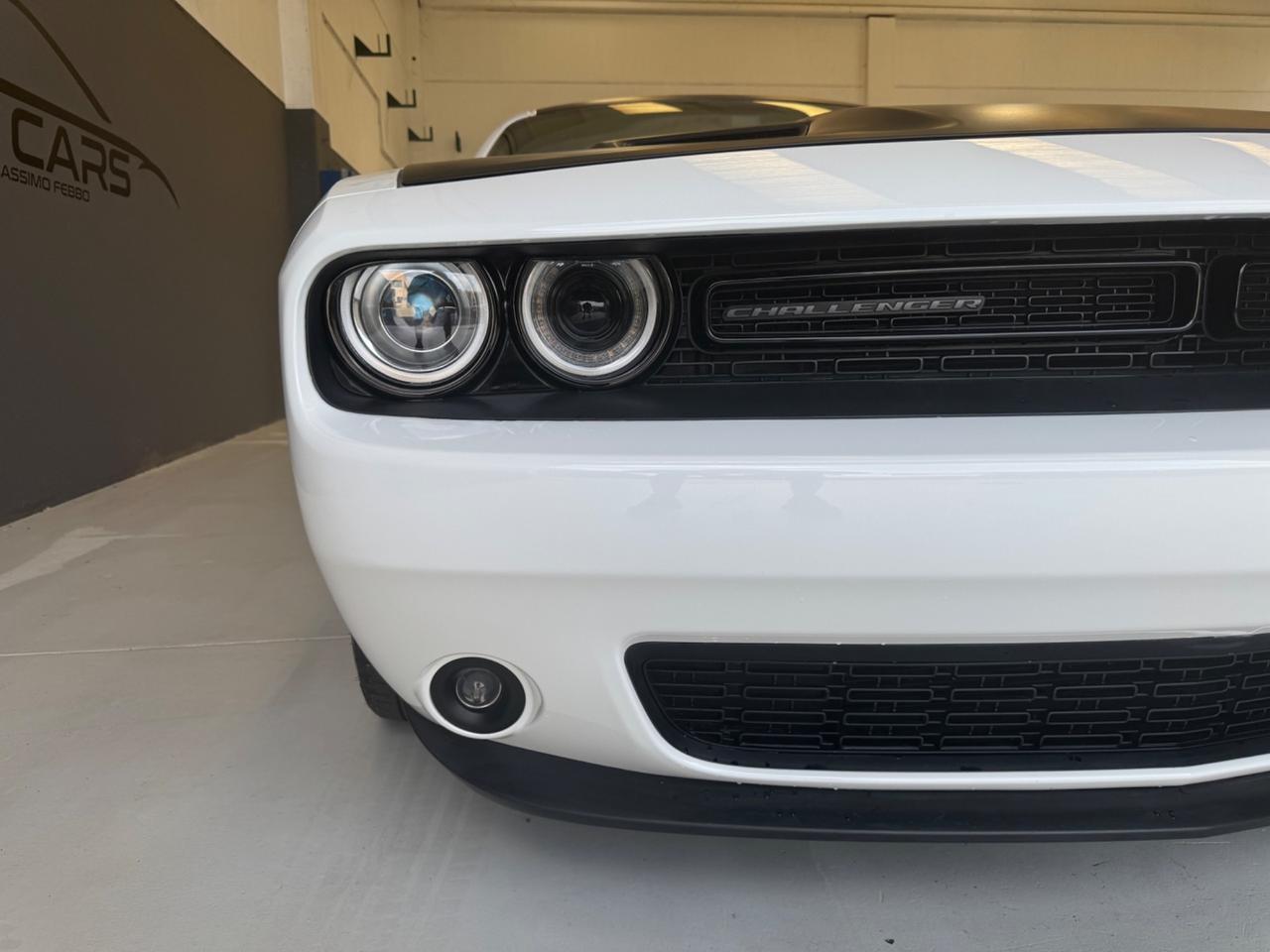 Dodge Challenger 3.6 V6 Super Track Pack