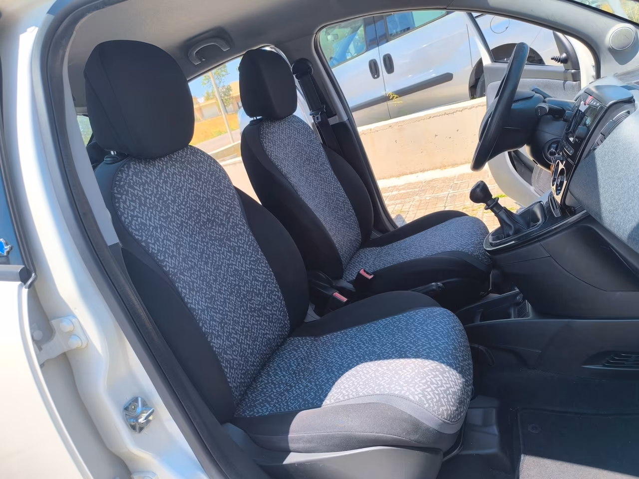 Lancia Ypsilon 1.2 69 CV 5 porte GPL Ecochic Gold 1 PROPRIETARIA