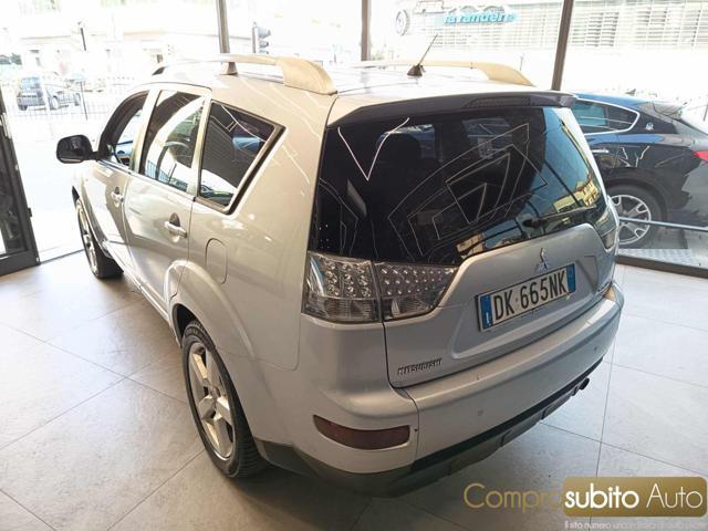 MITSUBISHI Outlander 2.0 DI-D Invite DPF
