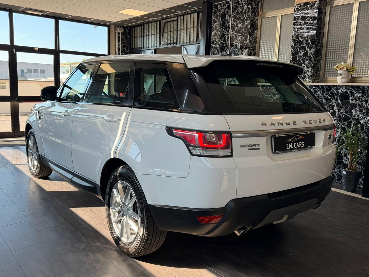 Land Rover Range Sport 3.0 TDV6 SE