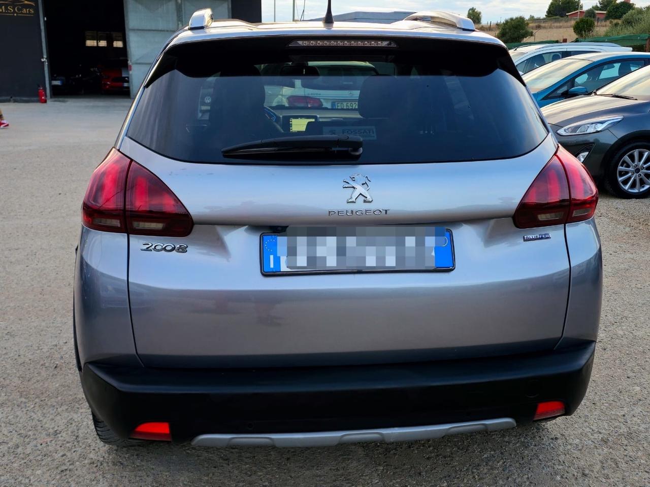Peugeot 2008 BlueHDi 120 S&S Crossway