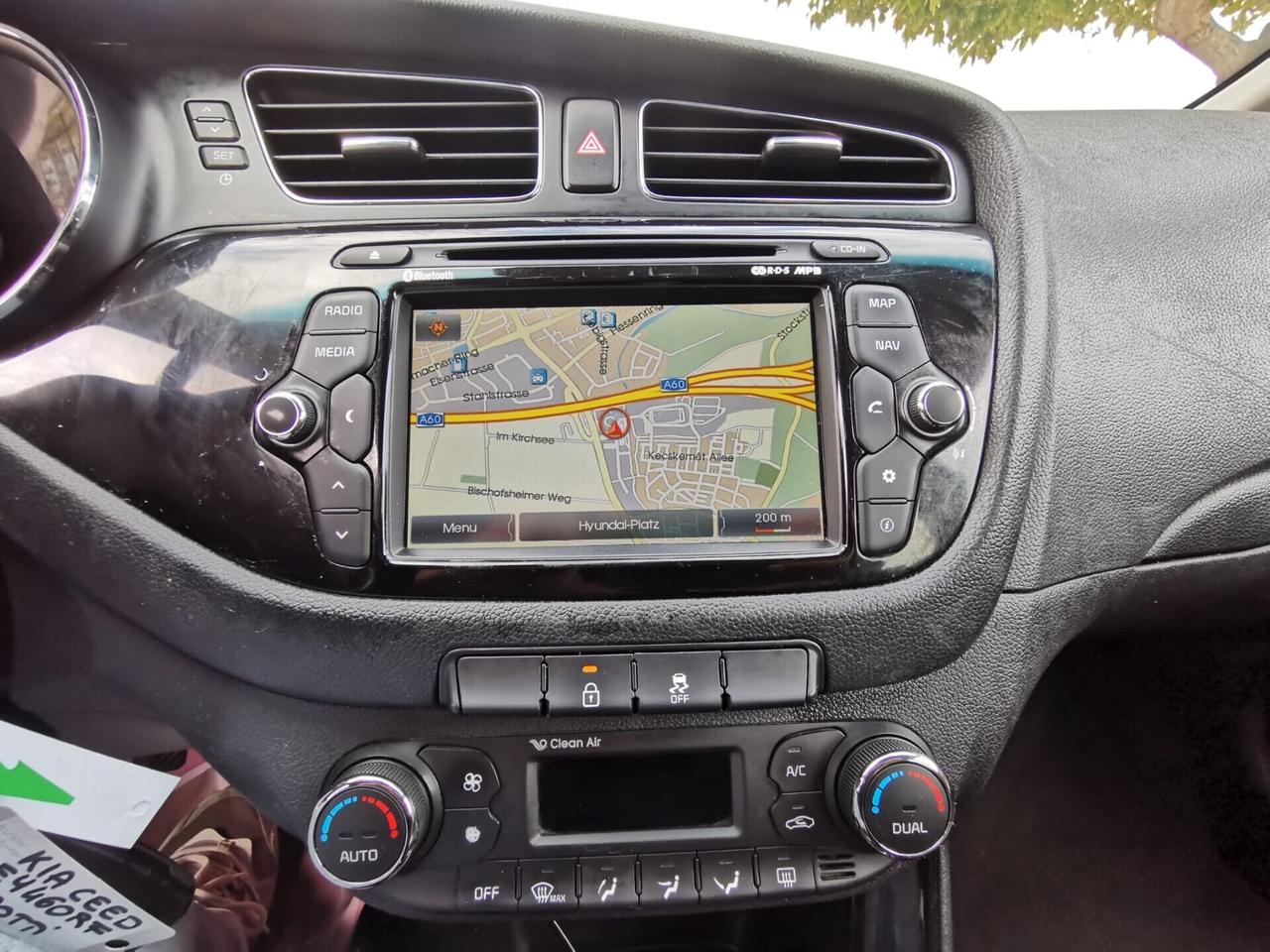 Kia Ceed Sportswagon cee'd 1.6 CRDi 128 CV SW Stop&Go high tech