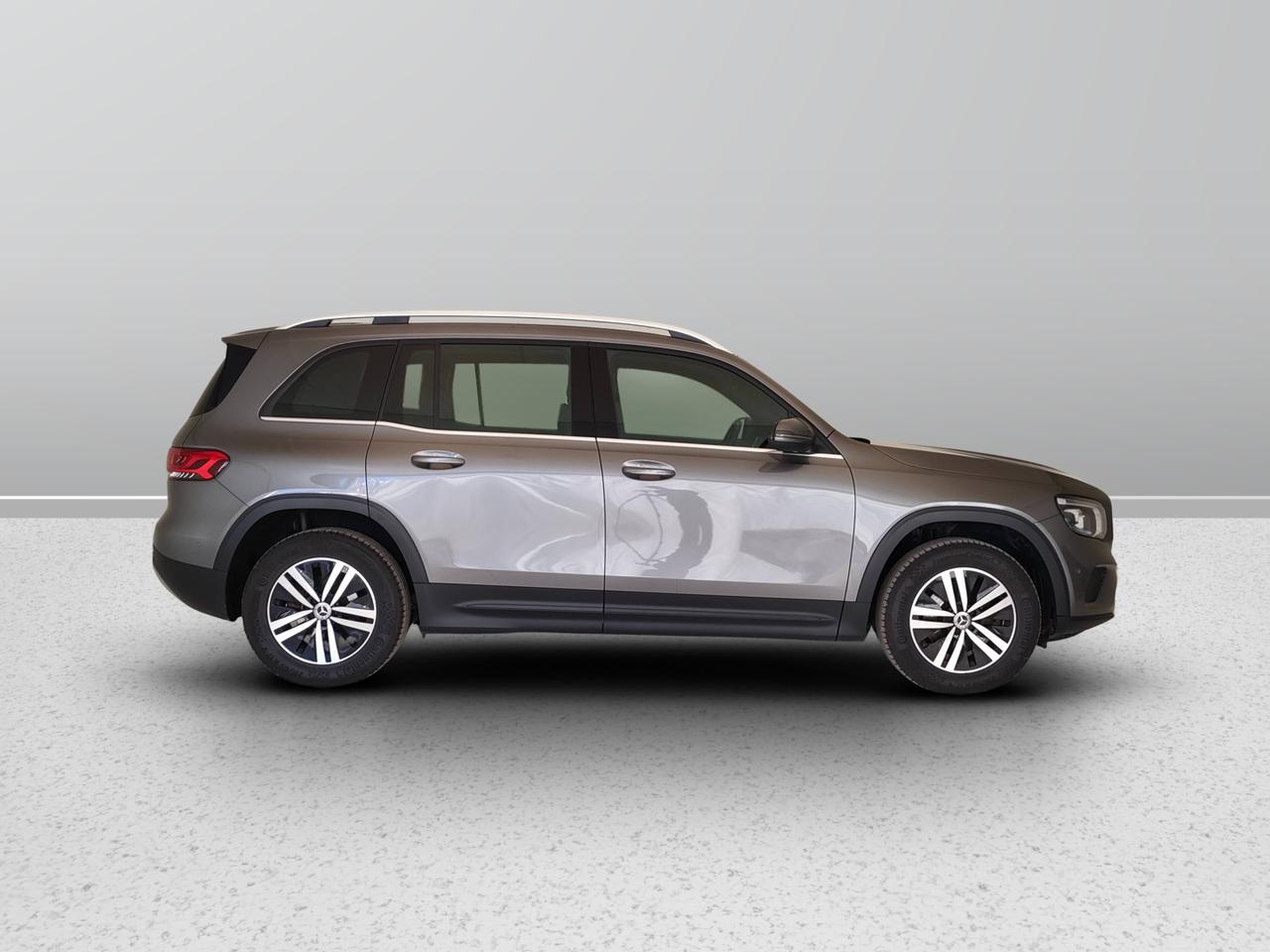 Mercedes-Benz GLB - X247 2019 - GLB 180 d Business Extra auto