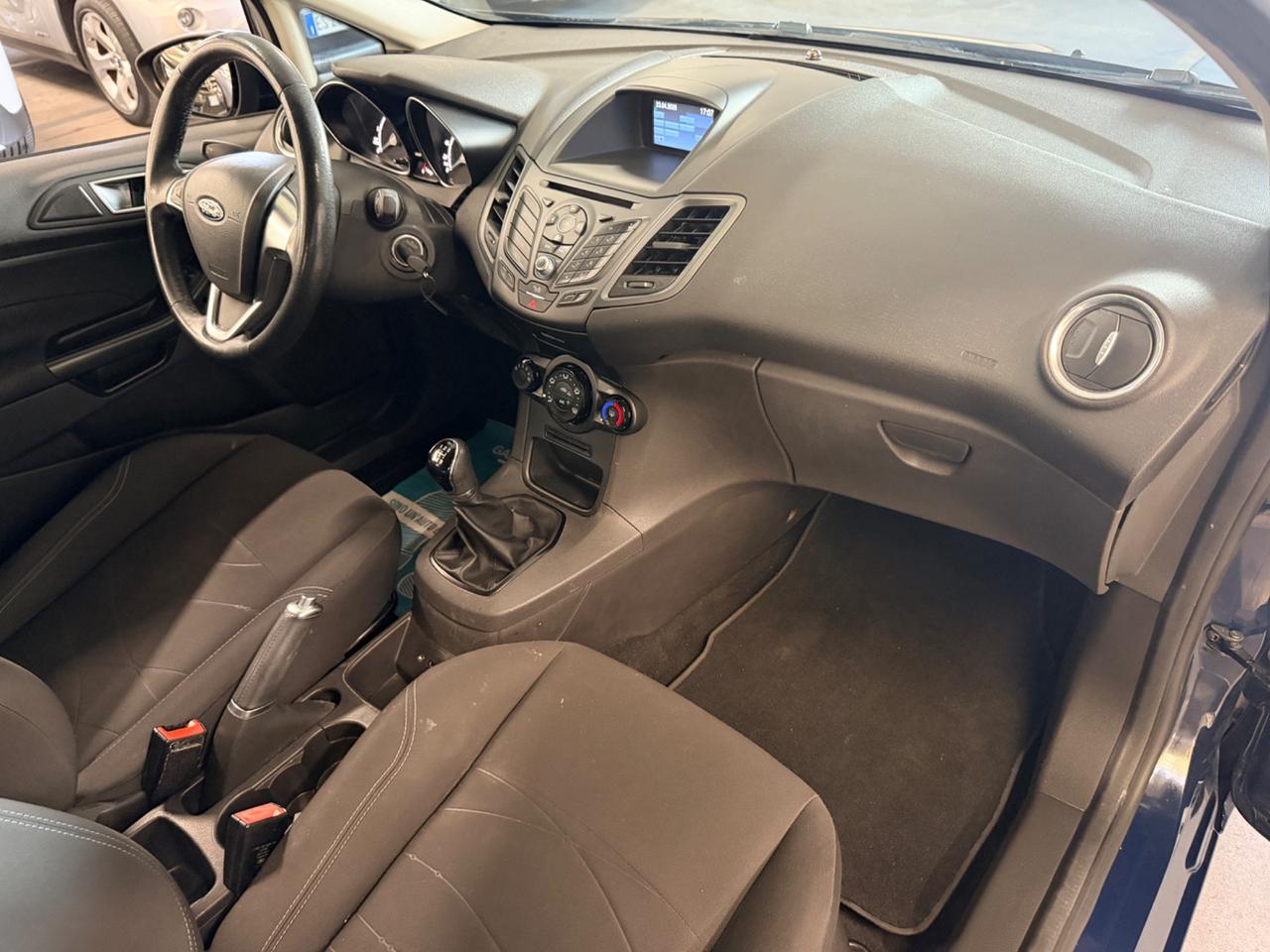 Ford Fiesta 1.5 TDCi 75CV 5 porte Titanium