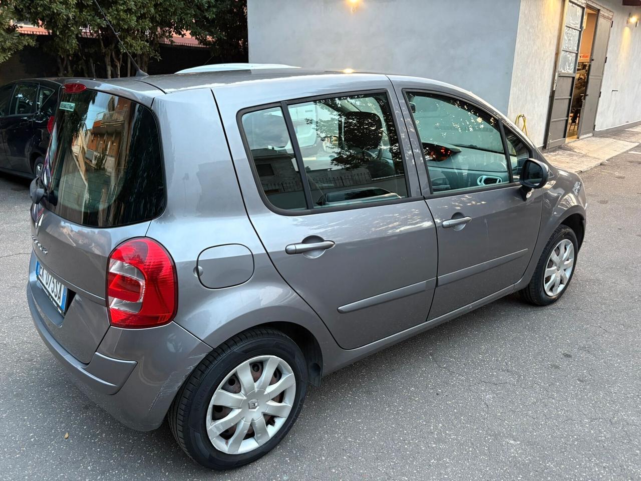 Renault Modus 1.2 75cv Distribuzione fatta Euro 5