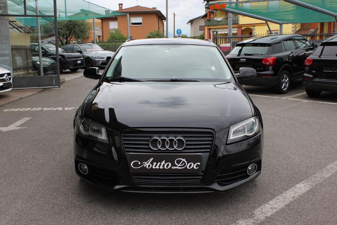 Audi A3 SPB 1.6 TDI 105 CV S-LINE