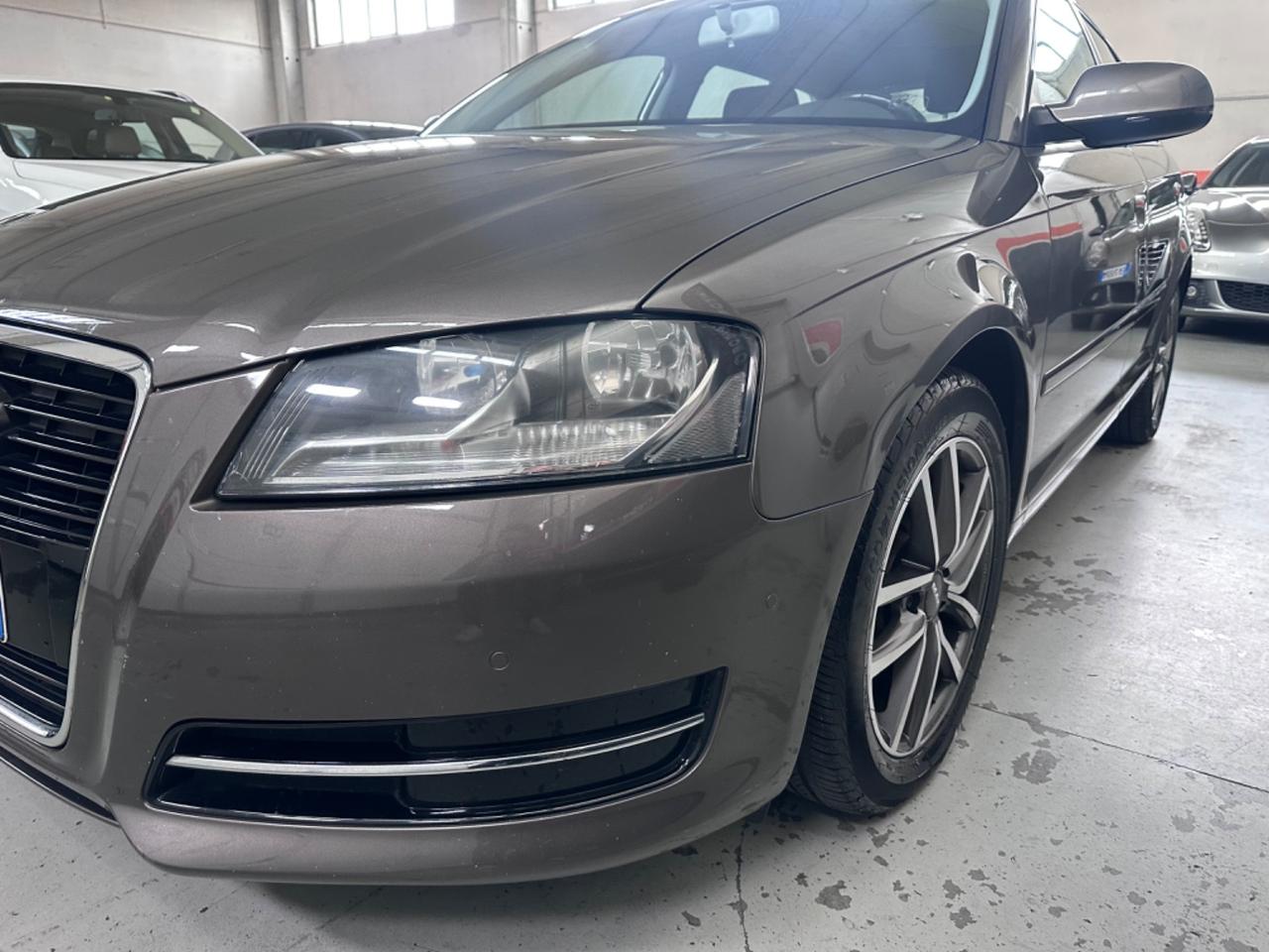 Audi A3 1.6 TDI 105 CV CR S tronic Attraction