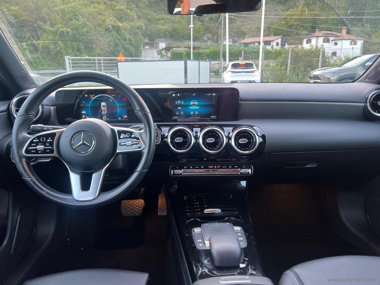 MERCEDES-BENZ A 180 d Automatic Sport