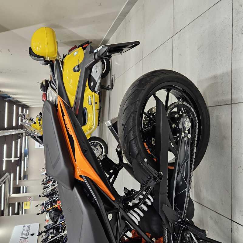 KTM 390 Duke - 2023