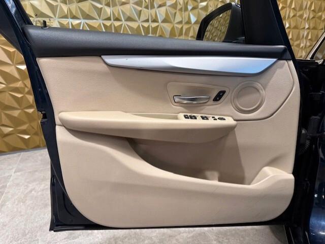 Bmw 216 216d Active Tourer Advantage