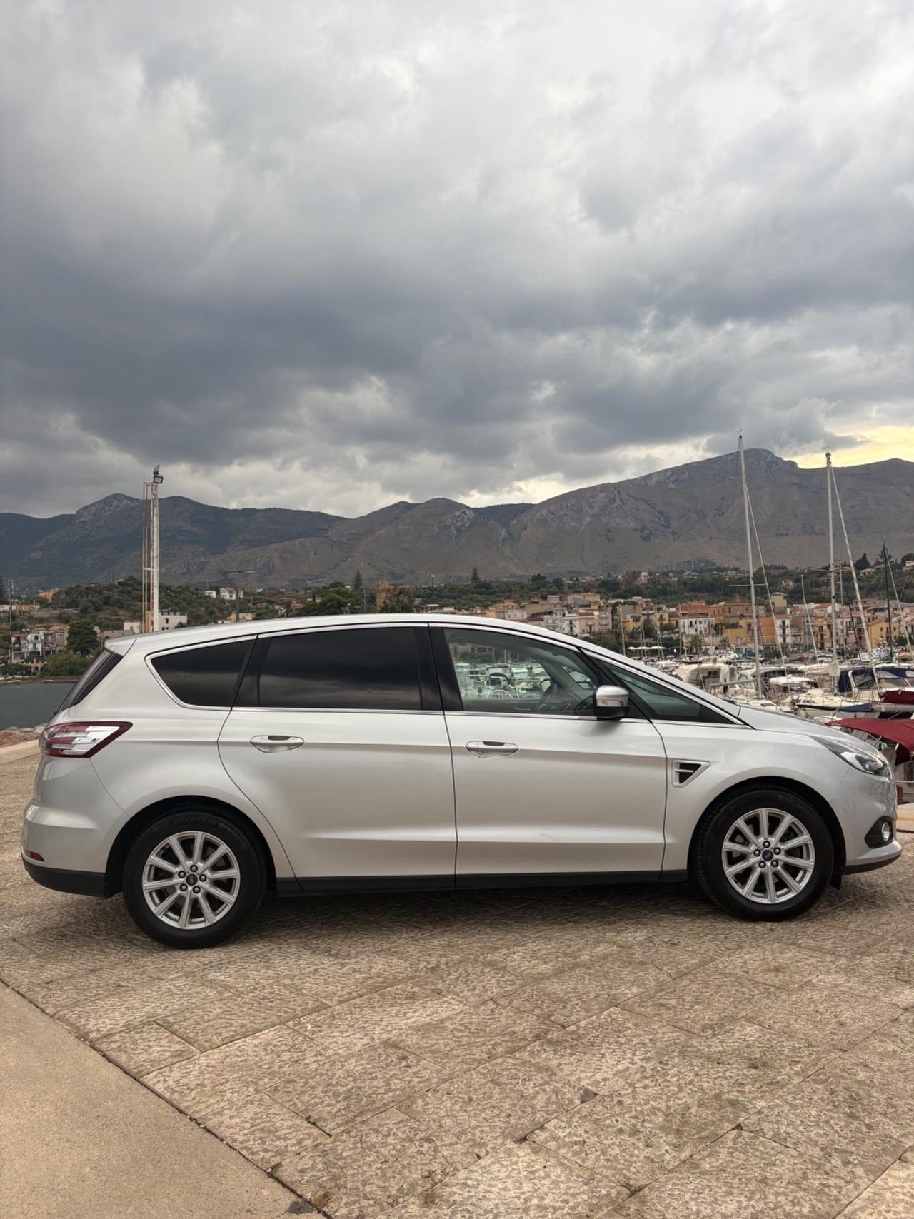 Ford S-Max 2.0 TDCi 150CV 7 posti Titanium