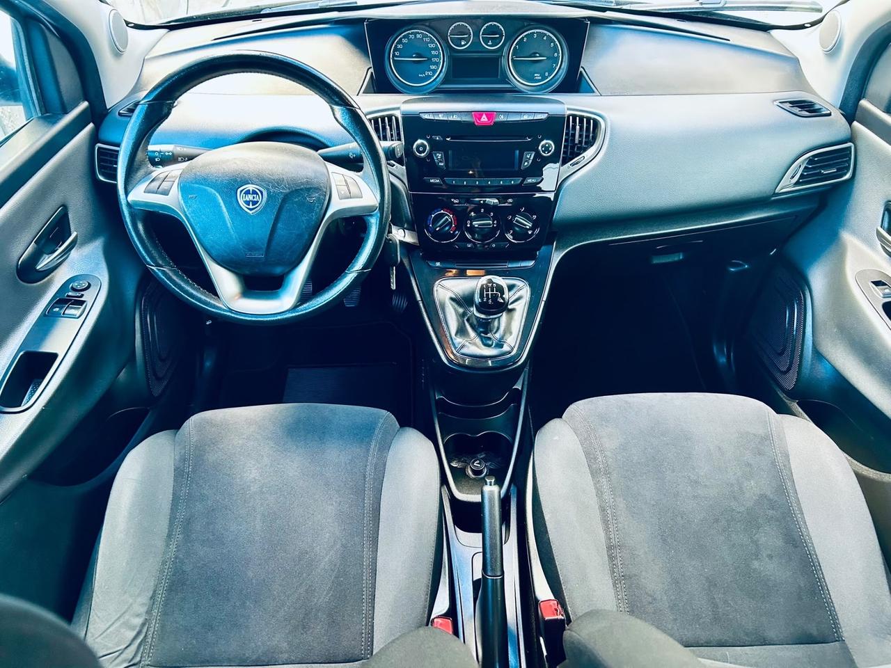 Lancia Ypsilon 1.2 5 porte Gold !!km70.000!!