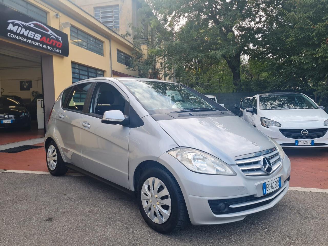 Mercedes A 160 1.5 Benz/GPL Anno 2010 AUTOMATIC