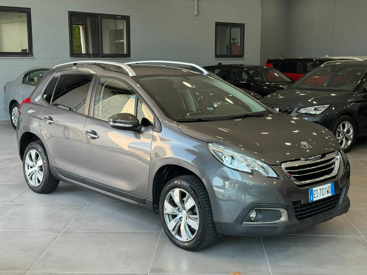 Peugeot 2008 1.2 VTi 82CV Allure