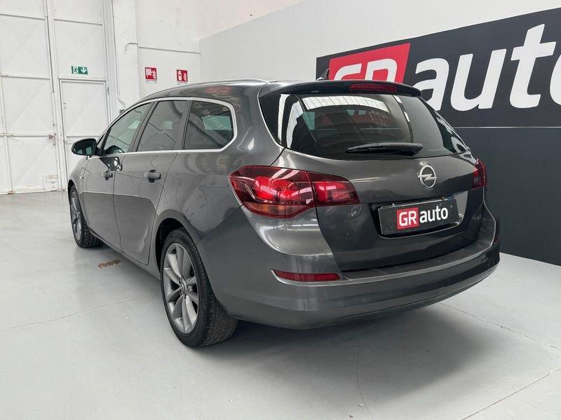 Opel Astra Astra Sports Tourer 1.7 cdti Cosmo 110cv