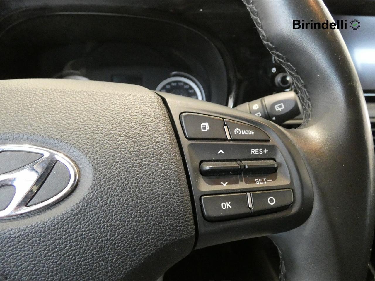 HYUNDAI i10 3ª serie - i10 1.0 MPI AT Tech