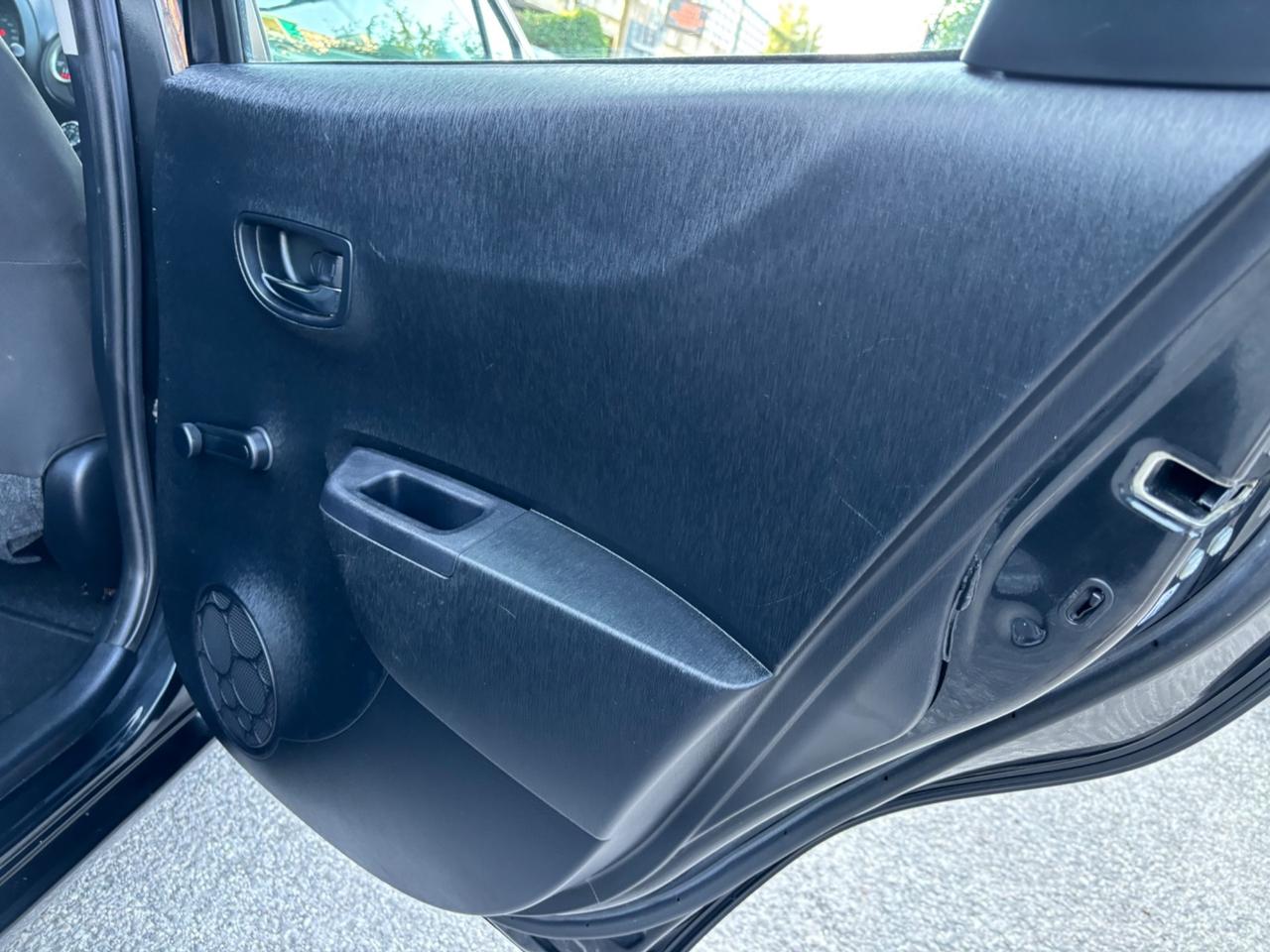 Toyota Yaris 1.0 5 porte Lounge OK NEOPATENTATI