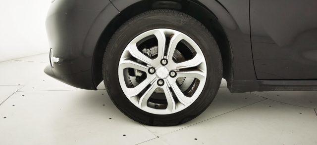 PEUGEOT 208 1° serie 1.2 VTi 82 CV 5 porte Active