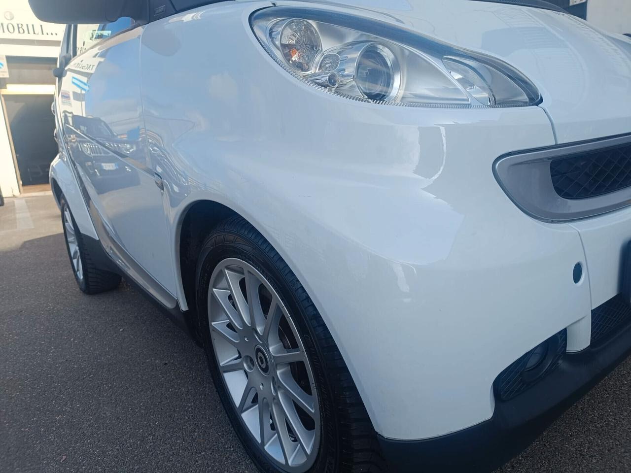 Smart ForTwo 1.0 benzina 52 kW MHD coupé passion