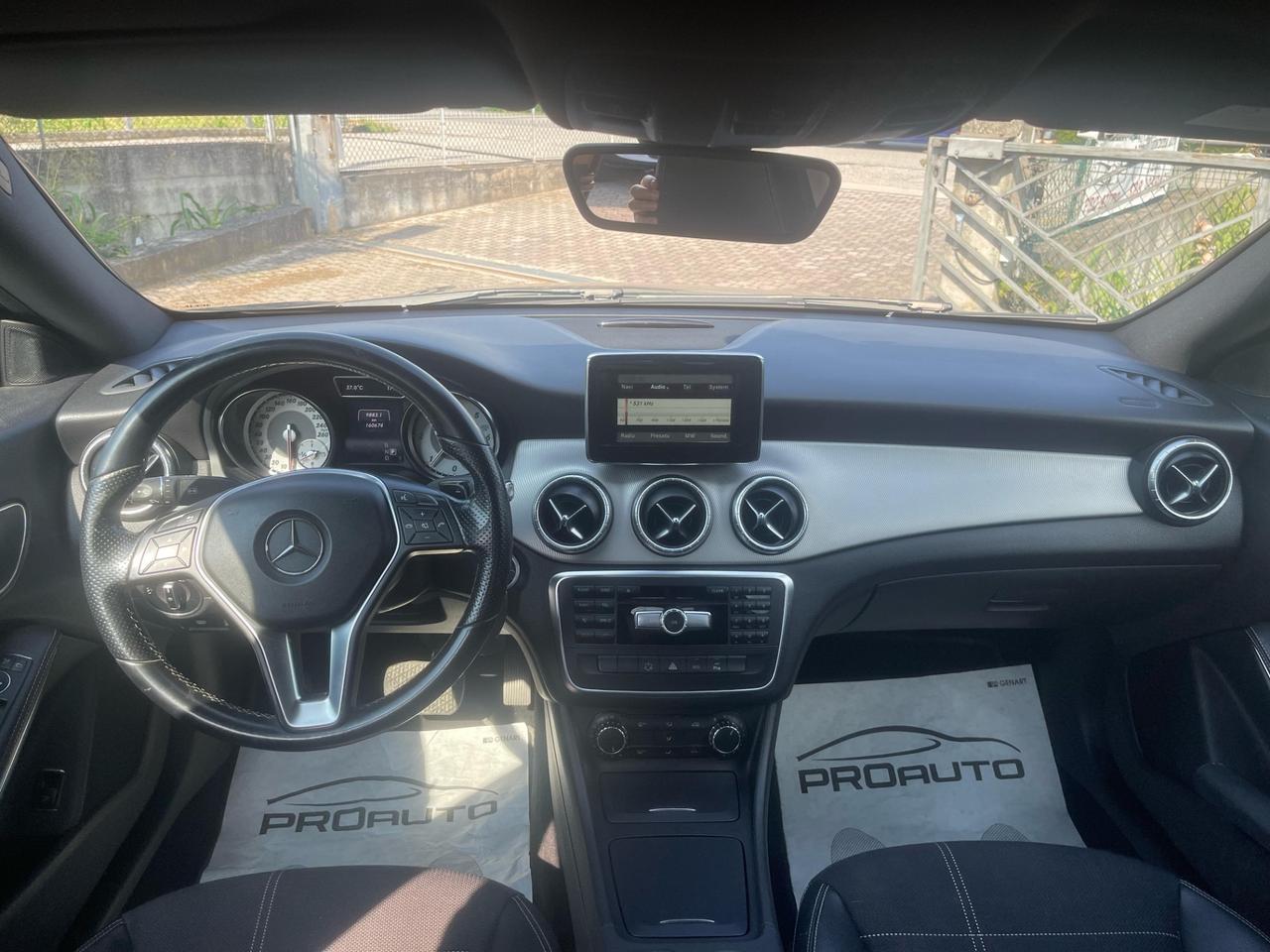 Mercedes-benz CLA 220 CLA 220 CDI Automatic Premium