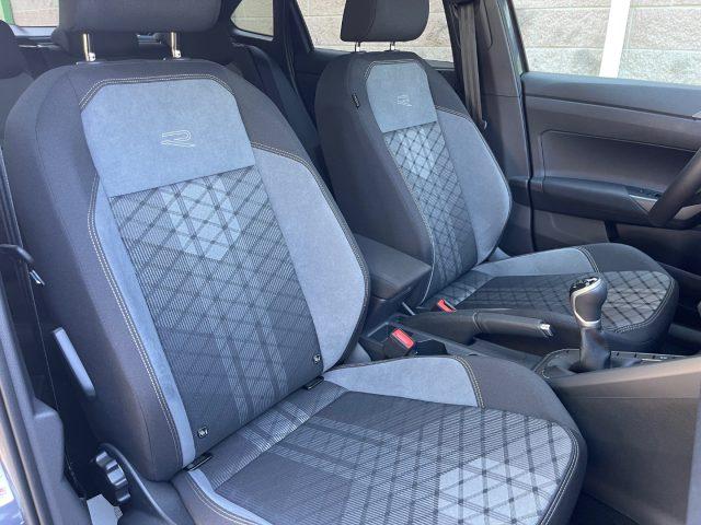 VOLKSWAGEN Taigo TSI 110CV R-LINE UNIPROPRIETARIO CERCHI DA 18"