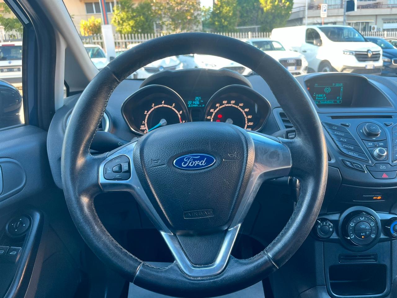 Ford Fiesta 1.4 5p. Bz.- GPL Titanium