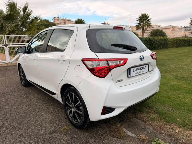 TOYOTA Yaris 1.5 Hybrid 5 porte Business
