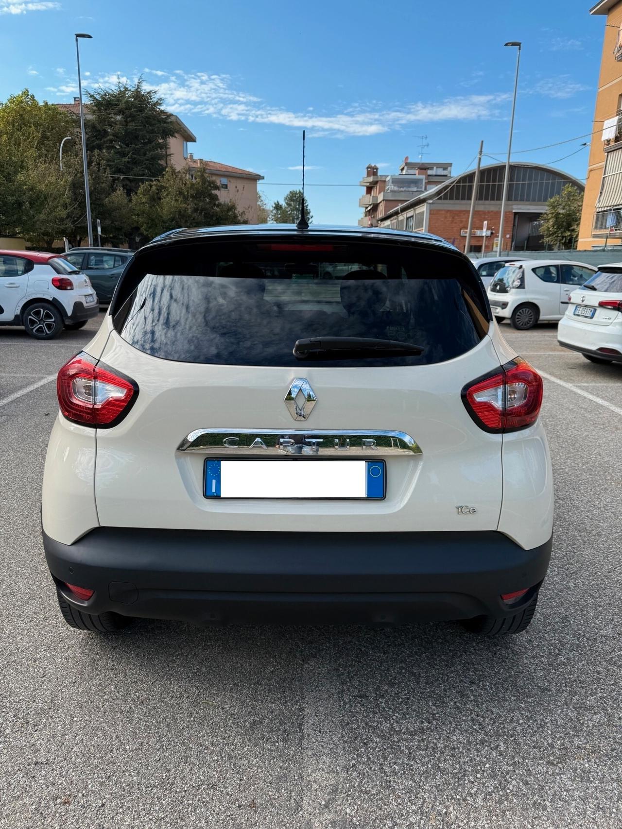 Renault Captur 0.9 tce - NAV. - TELECAMERA POST. - 12 MESI DI GARANZIA -