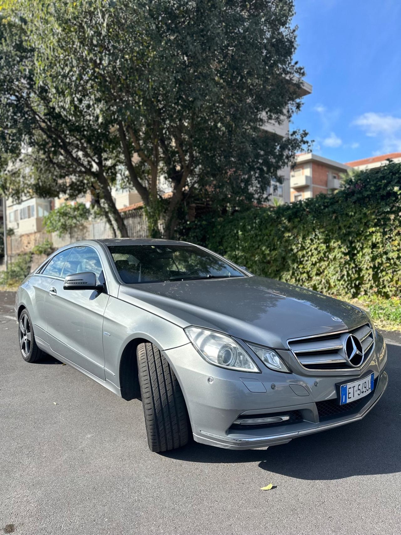 Mercedes-benz E 220 E 220 CDI Coupé Executive