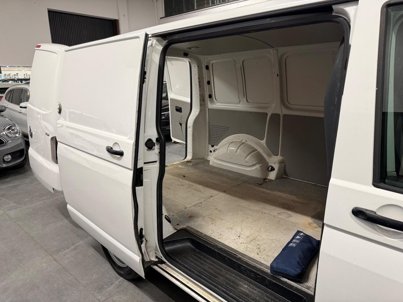 Volkswagen Transporter 2.0 TDI 102CV PC Cabinato