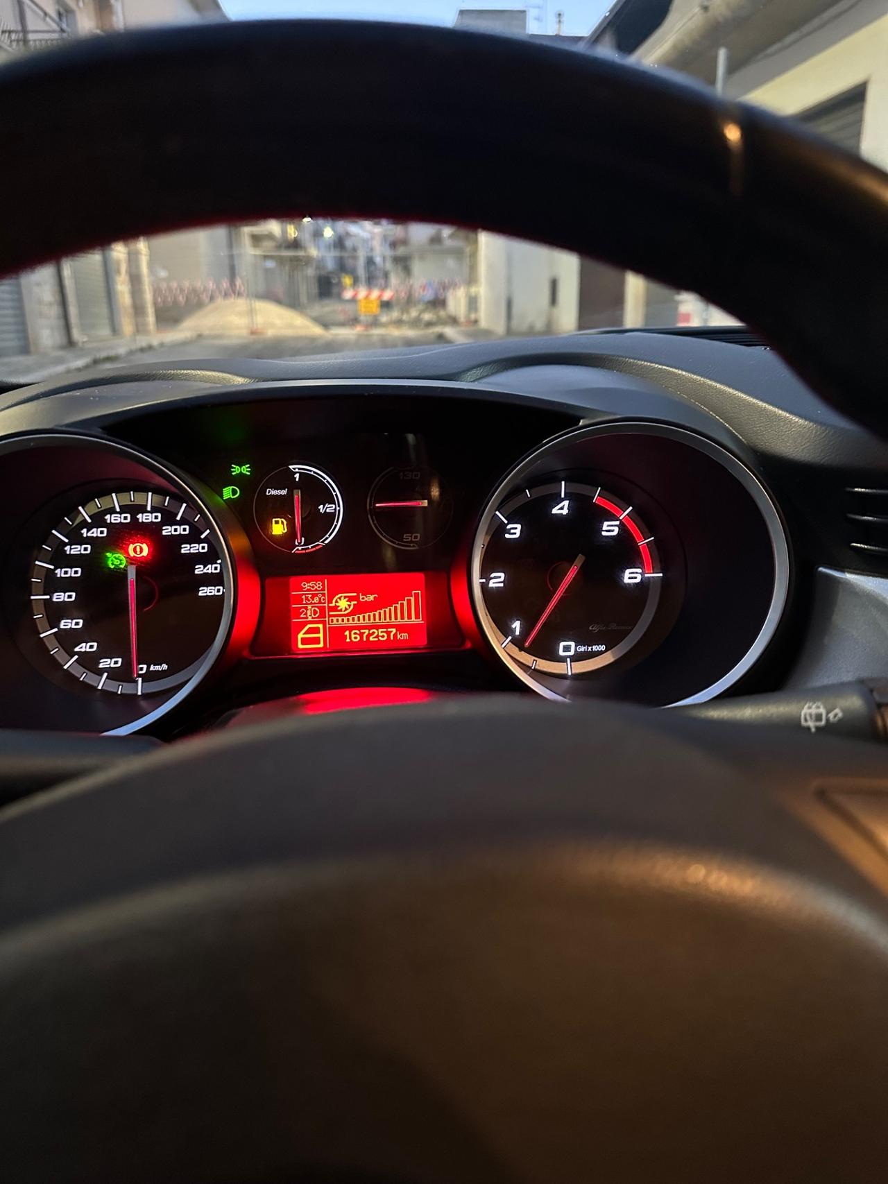 Alfa Romeo Giulietta 1.6 JTDm-2 105 CV Distinctive