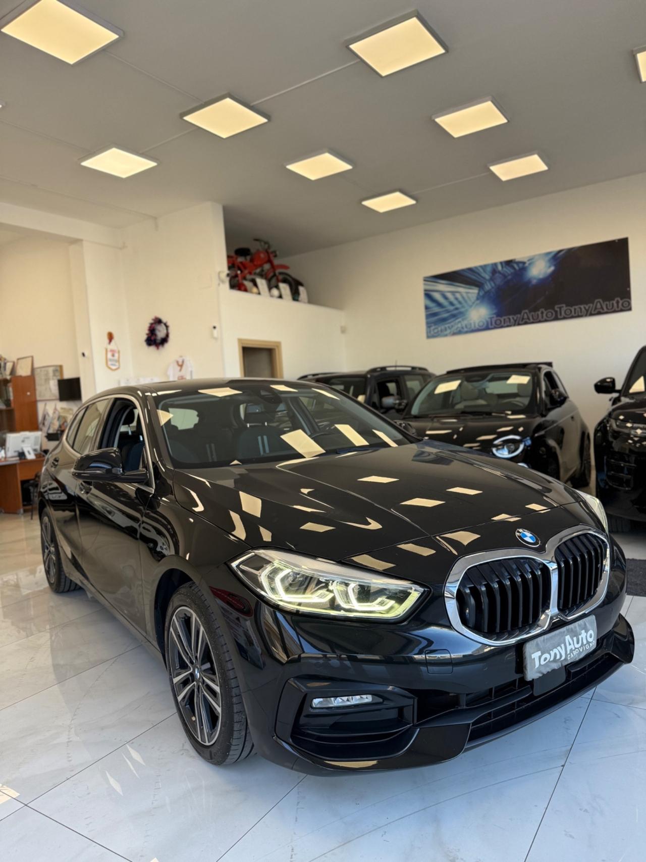 Bmw 118 d SPORT CON APPLE CARPLAY,VIRTUAL COCKPIT,NAVI,FULL LED,AZIENDALE BMW,KM CERTIFICATI