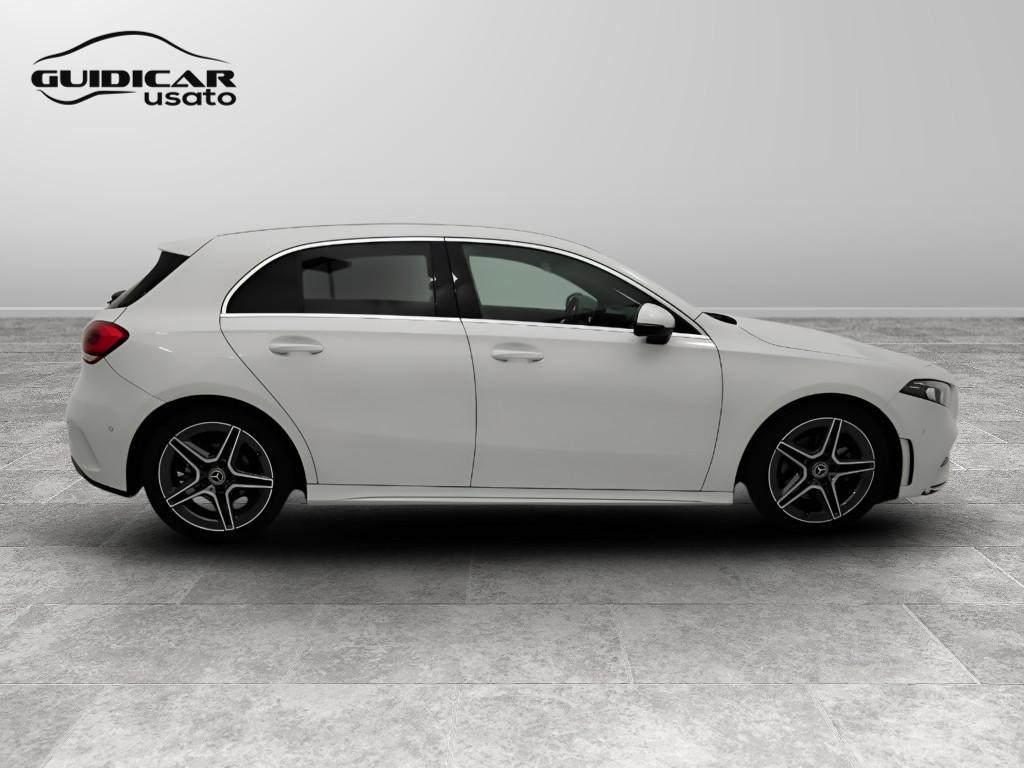 Mercedes-Benz Classe A - W177 2018 - A 180 d Premium auto