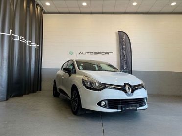 Renault Clio 1.2 16v 75cv Zen