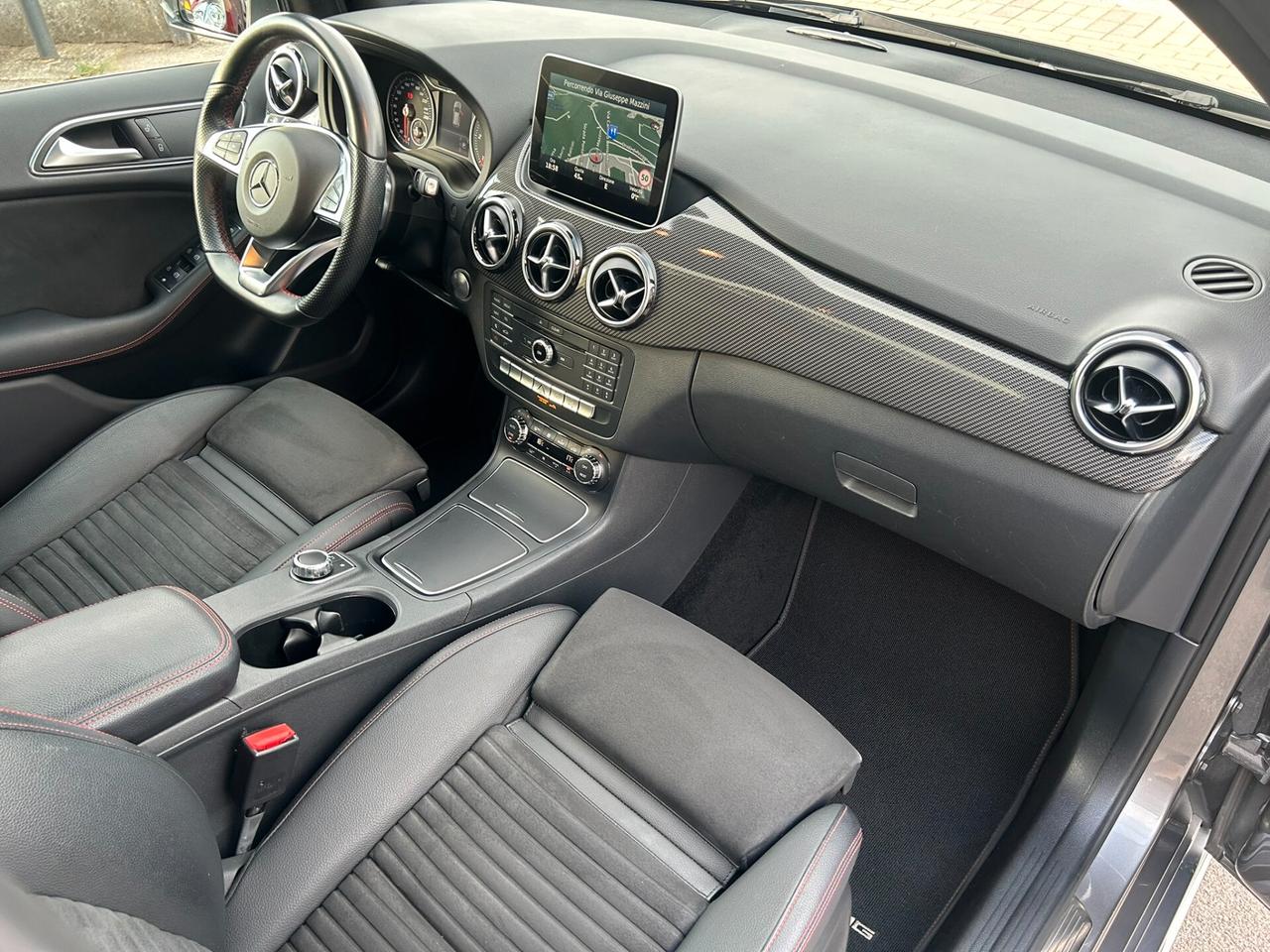 Mercedes-Benz B 200d 130CV Premium - PANORAMA
