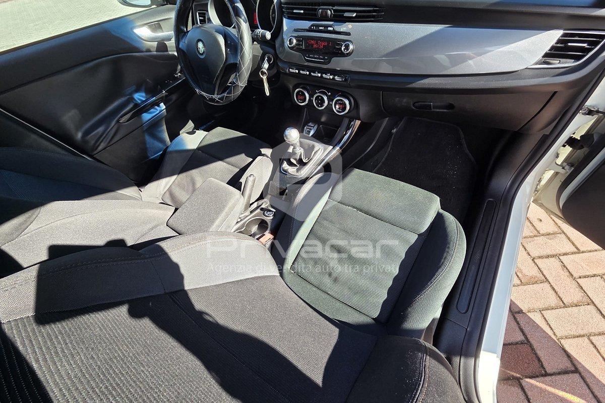 ALFA ROMEO Giulietta 1.6 JTDm-2 105 CV Distinctive