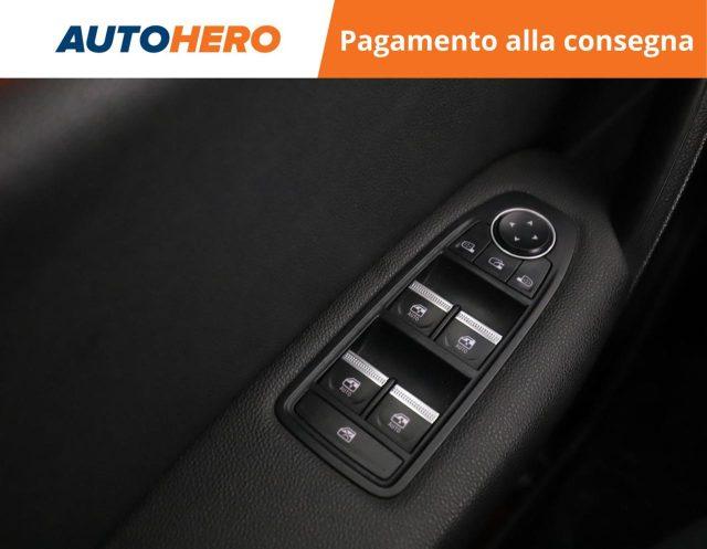 RENAULT Captur Blue dCi 115 CV EDC Intens