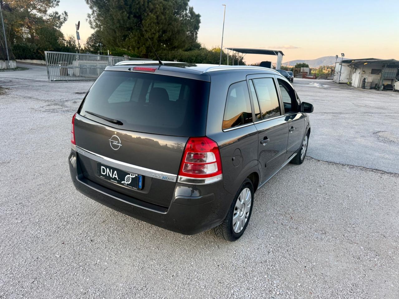Opel Zafira ECOm 7posti 1.6 turbo benzina metano