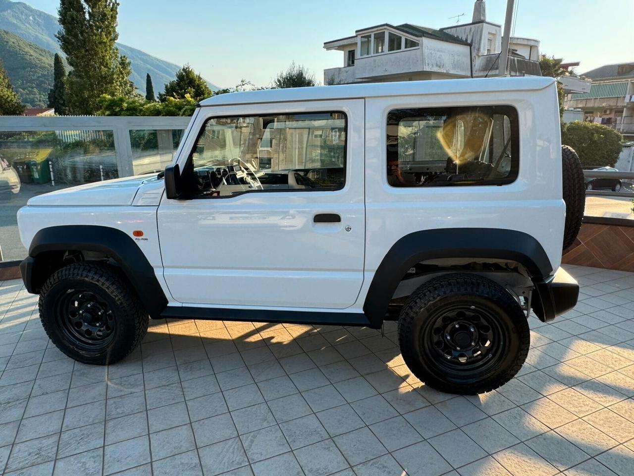 Suzuki Jimny IV 1.5 4wd allgrip