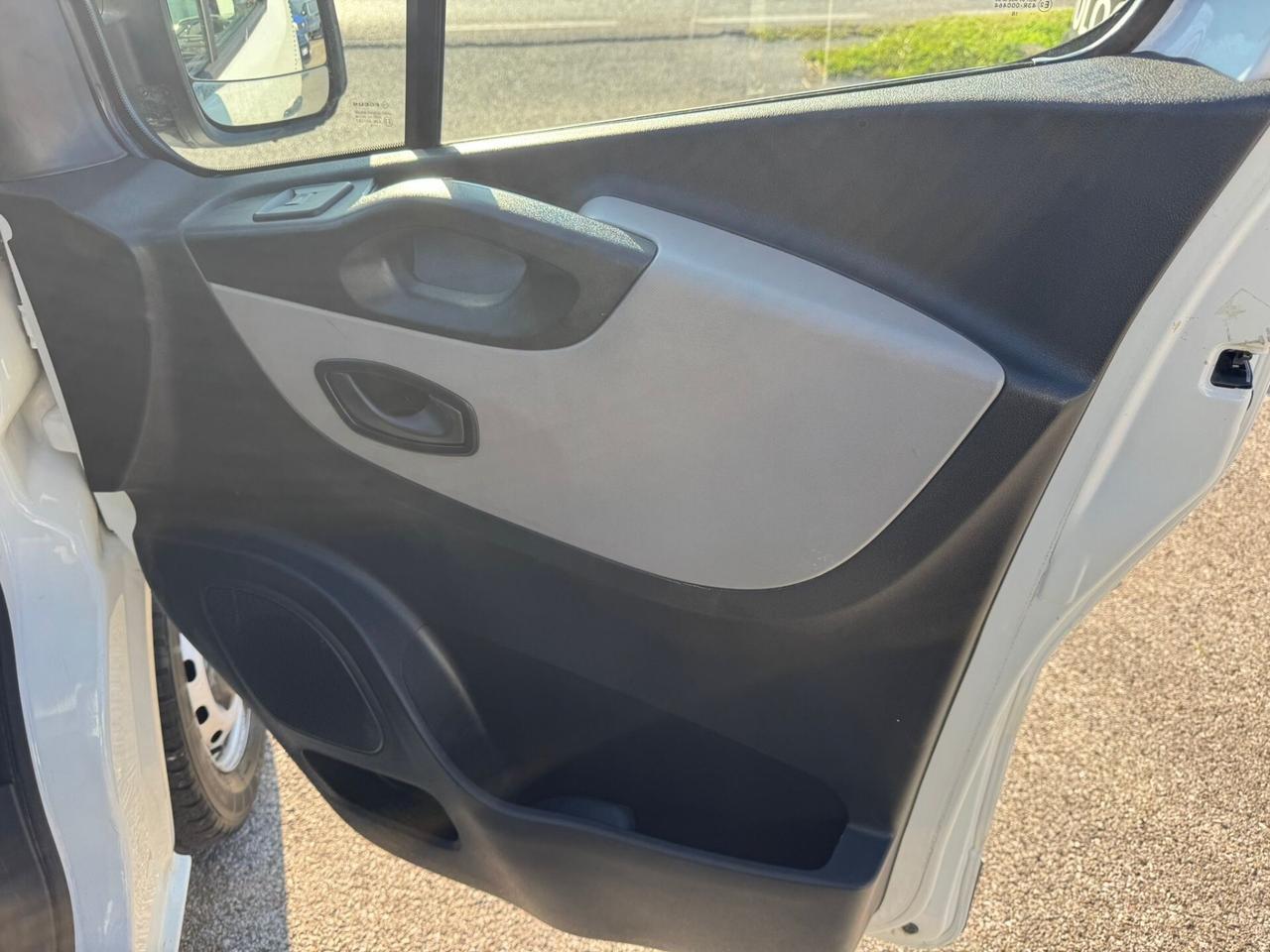 Renault Trafic T27 1.6 dCi 120CV PC-TN Furgone