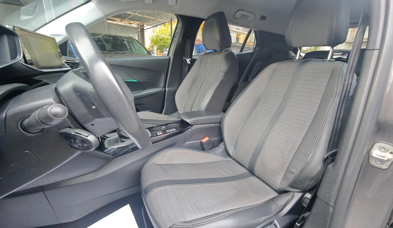 Perfetta Peugeot 2008 BlueHDi 110 S&S Allure Pack