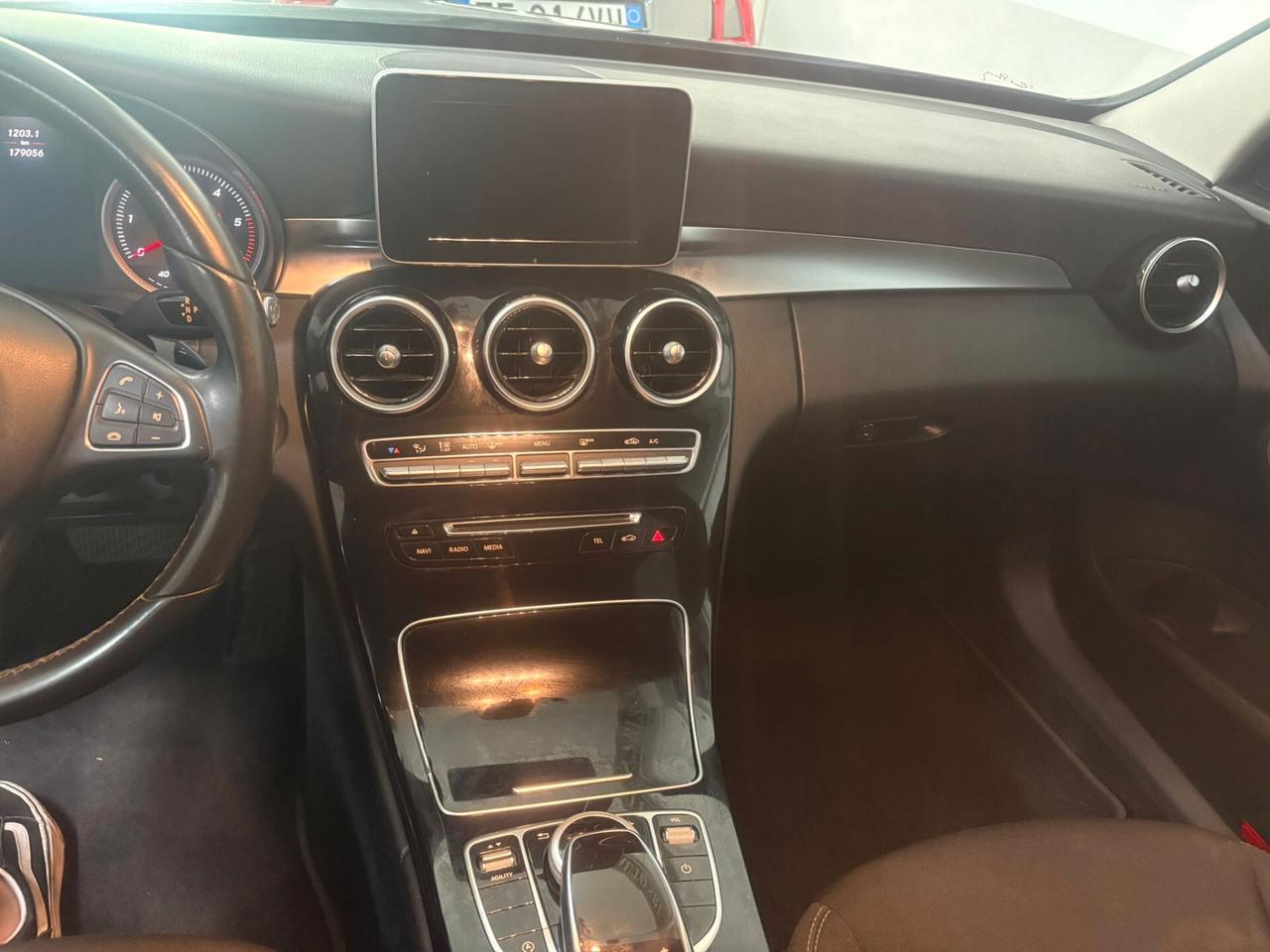 Mercedes-benz C 180 d Auto Premium Plus