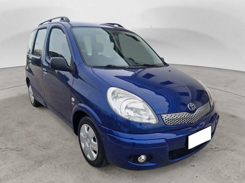 Toyota Yaris Verso 1.3i '03 GPL INCLUSO