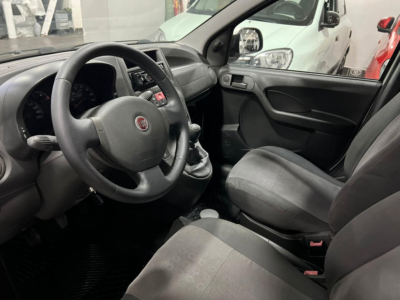 NUOVA FIAT PANDA EMOTION 1.2 BENZ/GPL 70CV EASYPOWER