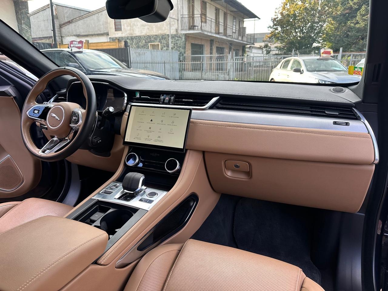 Jaguar F-Pace 2.0 D 163 CV AWD aut. SE